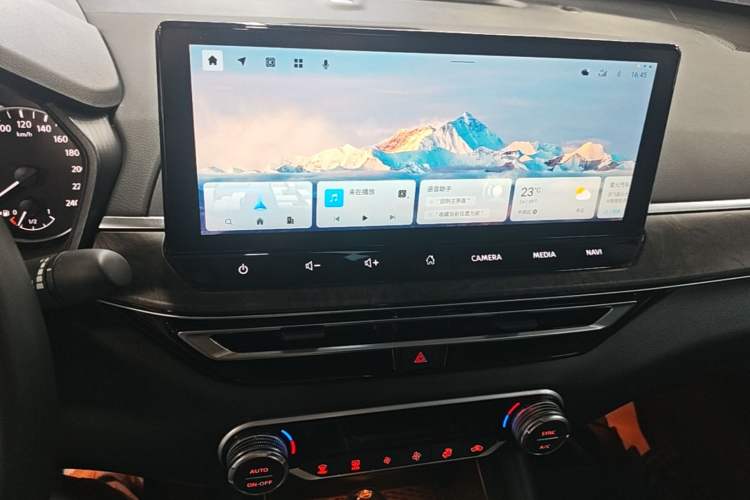 Used Nissan Teana 2022 2.0L XL-TLS Enjoyment Edition Audio And AC Panel