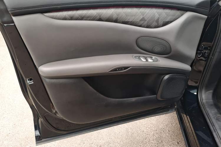 Used IM LS6 2023 Max Long-Range Version
