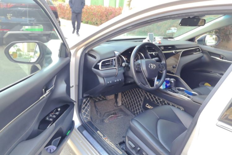 Used Toyota Camry 2019 Revised Version 2.5G Luxury Edition
