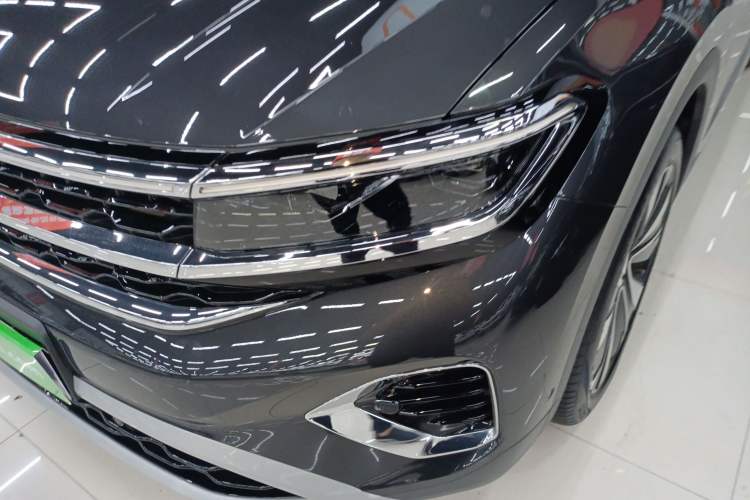 Used Volkswagen Talagon 2024 380TSI All-Wheel Drive Luxury Prestige Pro 6-Seater