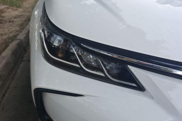 Used Toyota Corolla 2019 1.2T S-CVT GL-i Elite Edition Right Front Headlight