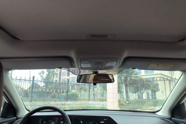 Used Changan Eado 2021 PLUS Blue Whale NE 1.4T GDI DCT Prestige Model
