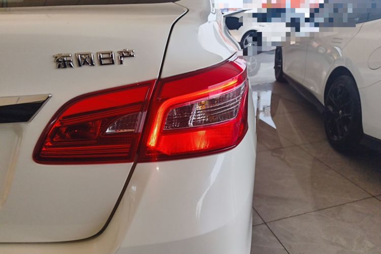 Used Nissan Sylphy 2022 Classic 1.6XL CVT Luxury Edition Right Rear Taillight