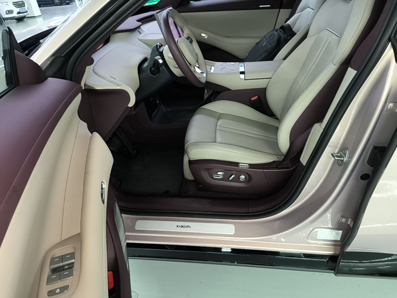 Xiaomi Auto YU7 2025 Ultra-Long Range High-Performance All-Wheel-Drive Max Edition — снимка 18