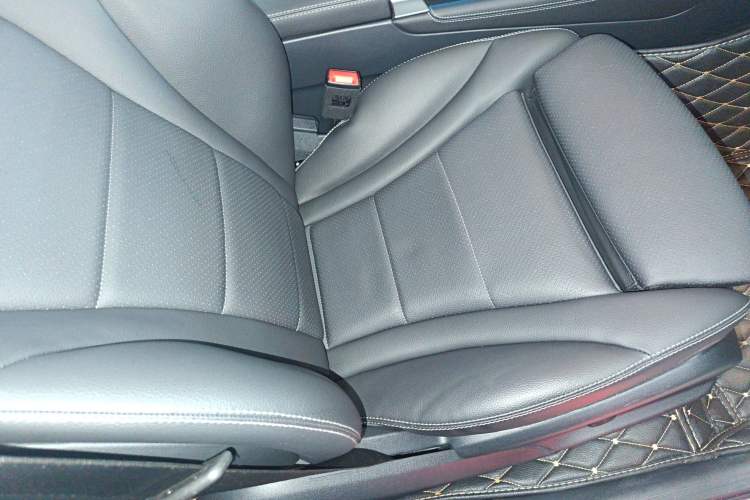 Used Mercedes-Benz GLC Coupe 2018 GLC 200 4MATIC Coupe SUV