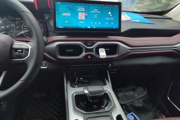 Used Geely Auto Haoyue 2022 1.8TD DCT Luxury 7-Seater