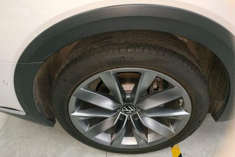 Used Volkswagen FAW-Volkswagen CC 2023 Hunting Vehicle 380TSI Hunter's Heart Edition