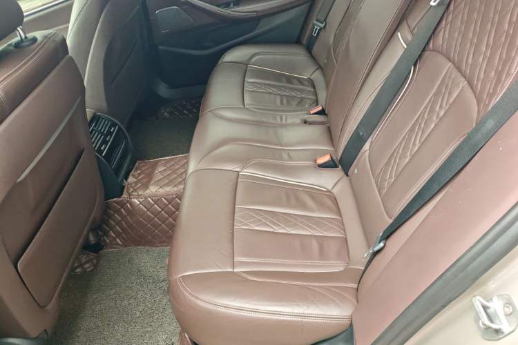 Used BMW 5 Series 2019 Facelifted 530Li Leading Edition Luxury Package