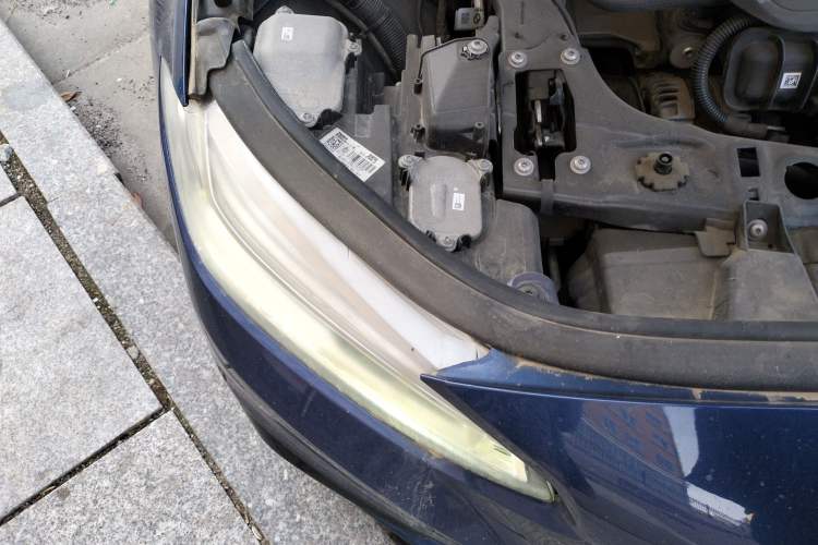 Used BMW 1 Series 2018 118i Sport Edition Right Front Headlight