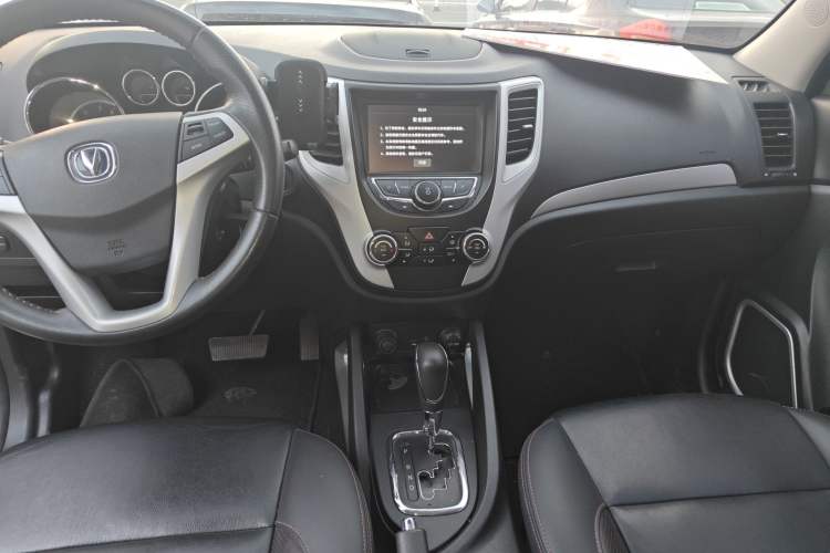 Used Changan CS35 2016 1.6L Automatic Luxury Model China V Standard
