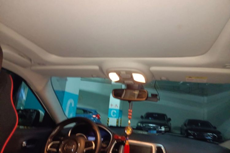 Used Jeep Compass 2017 200T Automatic Family Edition
