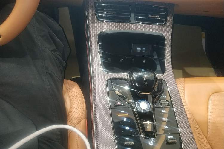 Used BYD Han 2022 DM-i 121KM Luxury Model