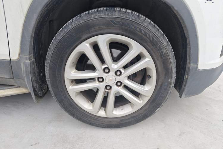 Used Chevrolet Trax 2016 1.4T Automatic Two-Wheel Drive Comfort Version with Sunroof