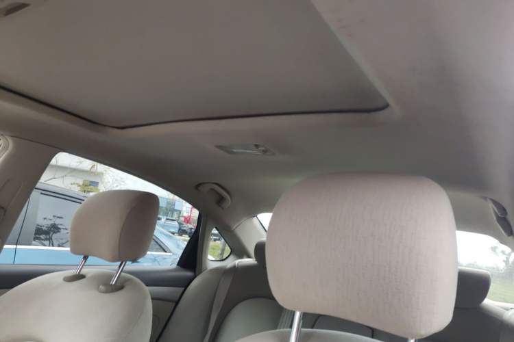 Used Nissan Sylphy 2019 Classic 1.6XE+ CVT SmartConnect Leading Edition Headliner