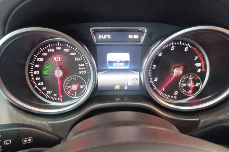 Used Mercedes-Benz GLE 2017 GLE 400 4MATIC Instrument Cluster