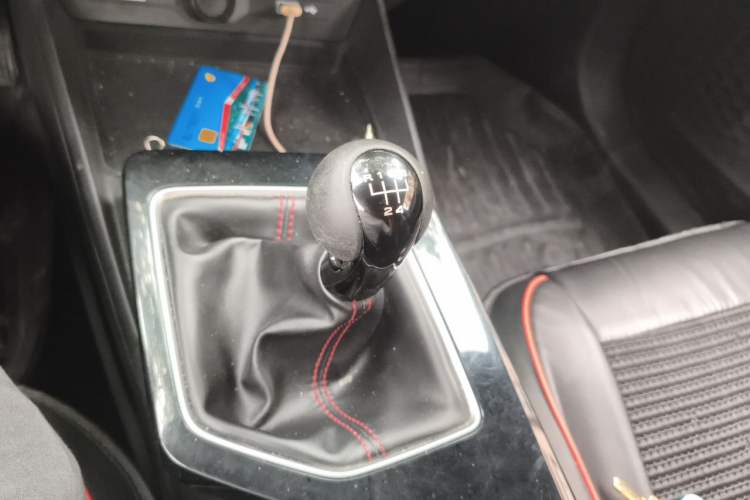 Used MG 5 2023 180 DVVT Manual Fashion Edition
