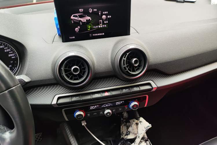 Used Audi Q2L 2020 35 TFSI Fashion Dynamic Model
