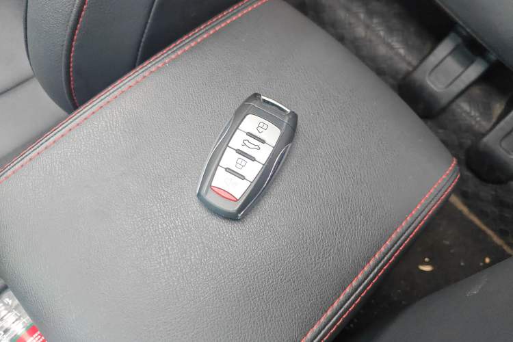 Used Haval M6 2019 1.5T DCT Two-Wheel Drive Elite Version China VI Standard