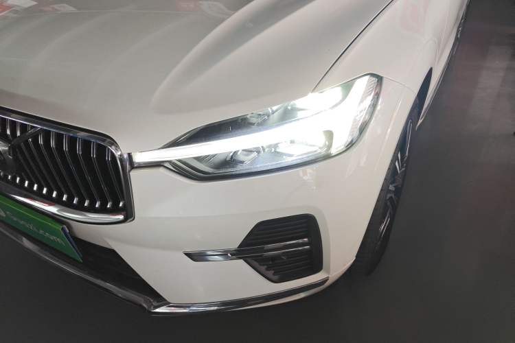 Used Volvo XC60 2022 B5 4x4 Smart Luxury Edition