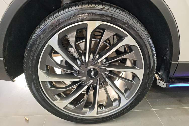 Used Lincoln Aviator 2021 3.0T V6 All-Wheel-Drive Executive Edition