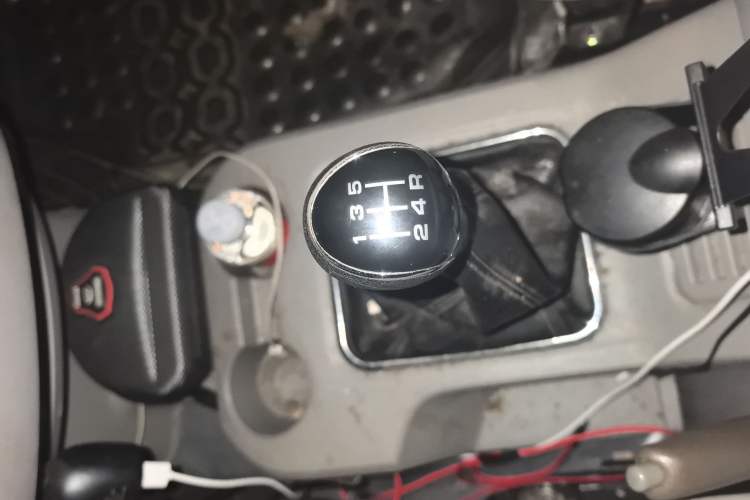 Used FORTHING Lingzhi 2017 Restyled M3L 1.6L 7-Seater Comfort Version
