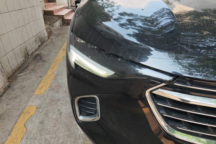 Used Buick Envision 2022 Encore S 552T Two-Wheel-Drive Luxury Model