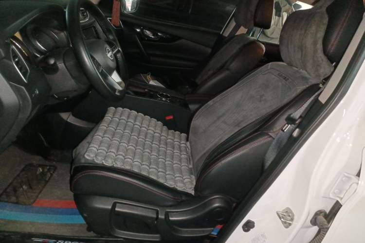 Used Nissan Qashqai 2023 Classic 2.0L CVT XV Comfort Edition
