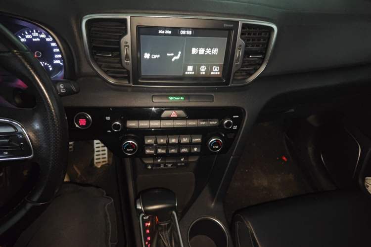 Used Kia KX5 2016 1.6T Automatic Two-Wheel Drive Premium Audio And AC Panel