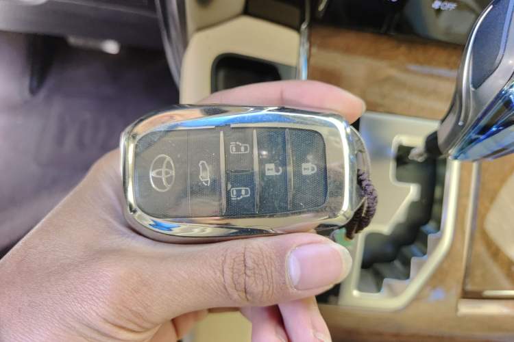 Used Toyota Alphard 2018 3.5L Prestige Edition
