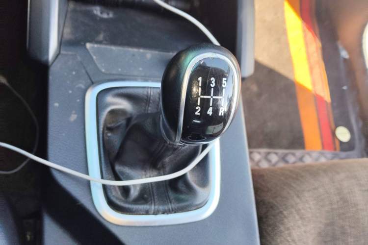 Used Geely Auto Vision X6 2016 1.8L Manual Luxury Model