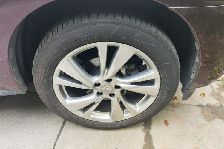 Used Infiniti QX60 2014 2.5 S/C Hybrid Two-Wheel Drive Excellence Edition
