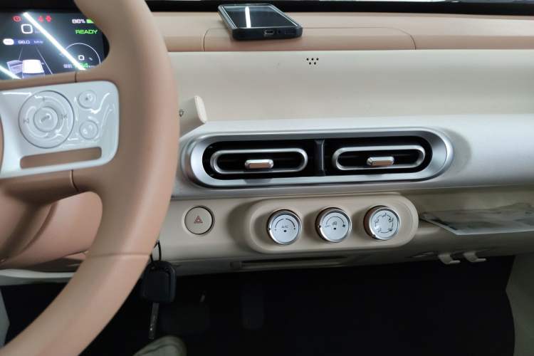 Used Wuling Hongguang MINIEV 2024 3rd Generation 215km Youth Edition