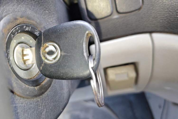 Used FORTHING Lingzhi 2017 V3 1.5L 5-Seater Special Offer Model
