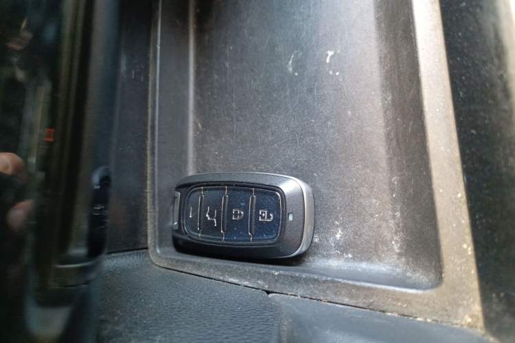 Used GAC Trumpchi GS7 2017 280T Two-Wheel Drive Luxury Model Vehicle Key