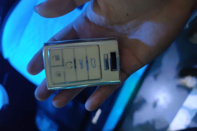 Used Cadillac SRX 2013 3.0L Elite Model Vehicle Key