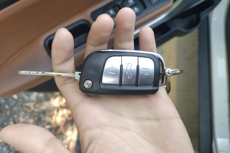 Used JAC Refine S3 2014 1.5L Manual Luxury Smart Model
