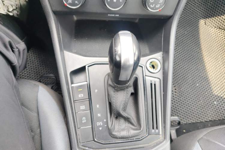 Used Volkswagen Lavida 2023 1.5L Automatic De Yi Edition
