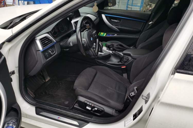 Used BMW 3 Series 2018 320i M Sport Package