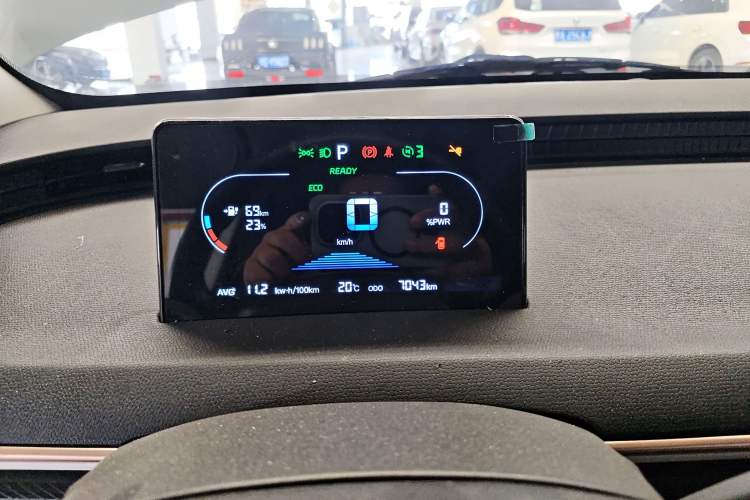 Used Chery QQ Domi 2025 Model 305km Comfort Edition
