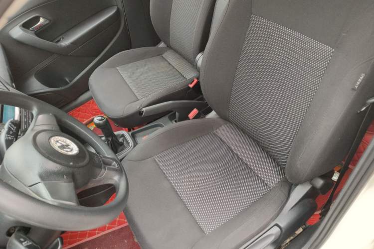 Used Volkswagen Polo 2013 1.4L Manual Comfort Edition Left Front Seat