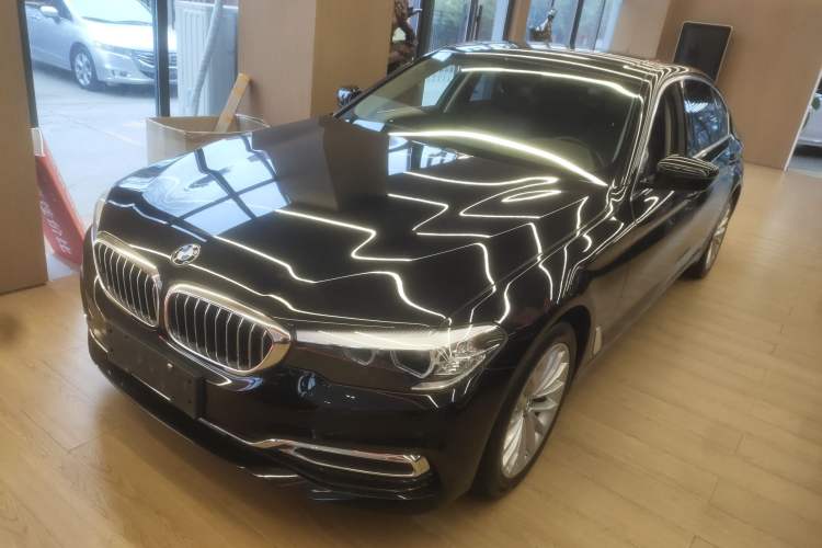 Used BMW 5 Series 2020 525Li Luxury Package