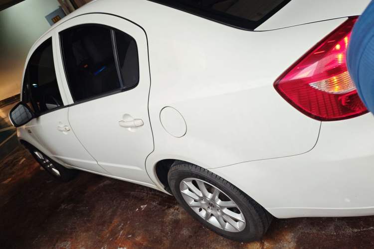 Used Suzuki SX4 S-Cross 2012 1.6L Manual - Practical Upgraded Version
