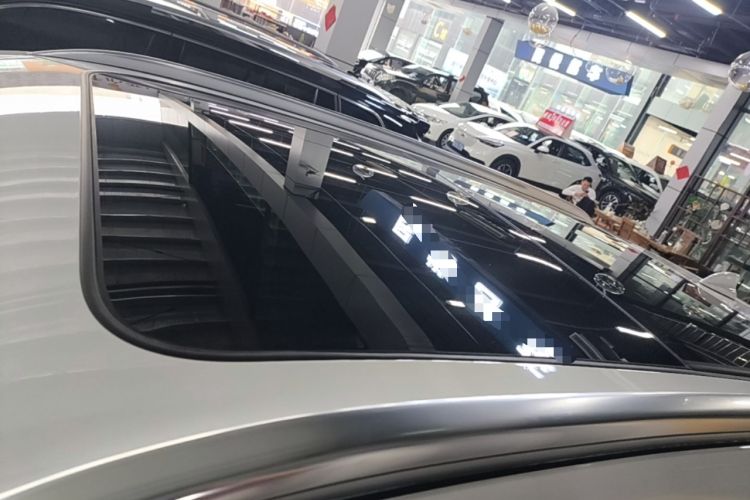 Used Hongqi HS5 2022 Facelifted Version 2.0T Smart Connect Flagship All-Wheel-Drive Edition Roof