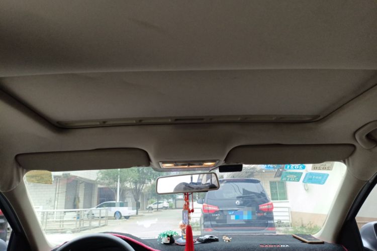 Used Volkswagen Santana 2014 1.6L Automatic 30th Anniversary Edition
