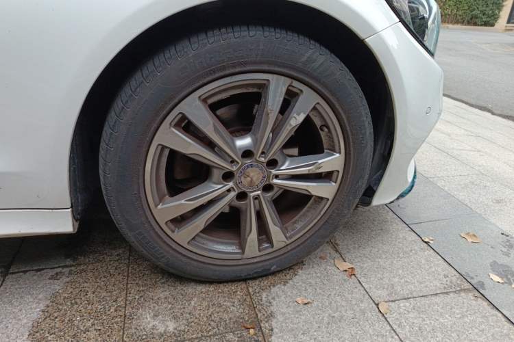 Used Mercedes-Benz C-Class 2017 Facelift C 200 L Sport Edition