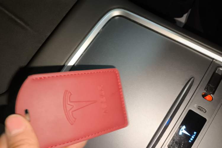 Used Tesla Model Y 2024 Rear-Wheel-Drive Version