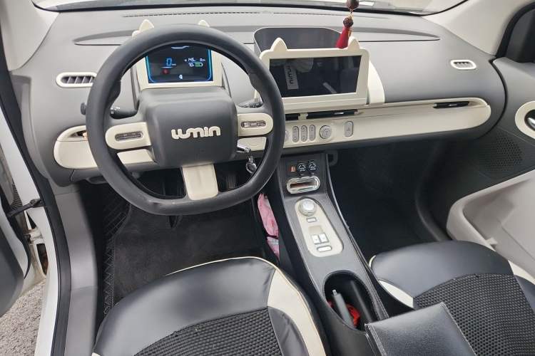 Used CHANGAN NEVO Lumin 2022 210km Sweet Edition
