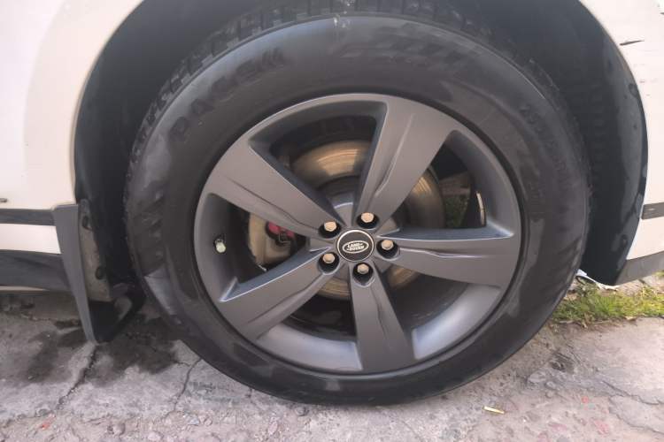 Used Land Rover Range Rover Velar 2019 250 PS