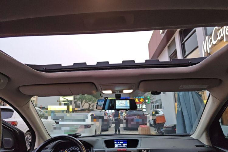 Used Honda CR-V 2013 2.4L two-wheel drive luxury version