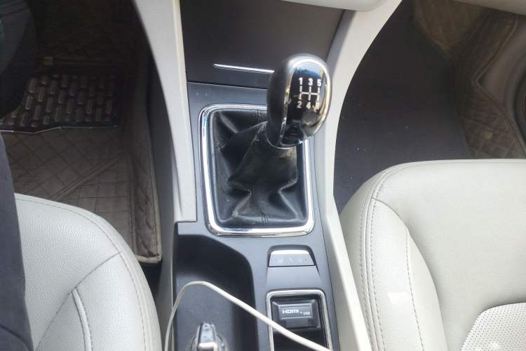 Used Geely Auto Emgrand 2014 Sedan 1.5L Manual Elite Model